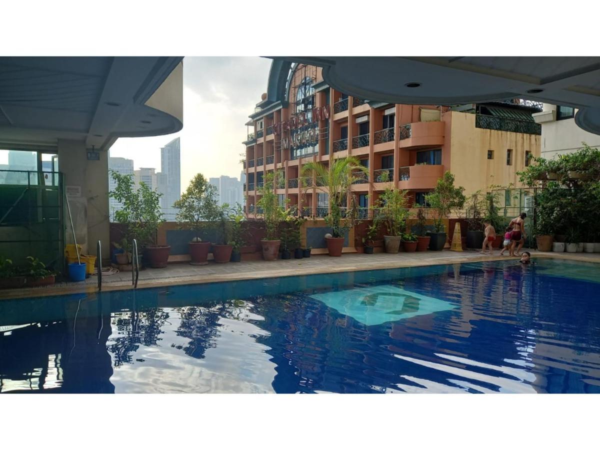Capital O 914 Makati Palace Hotel Макати Экстерьер фото